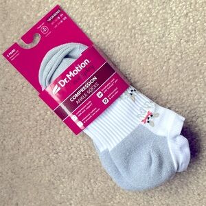 Frenchie Ankle Socks